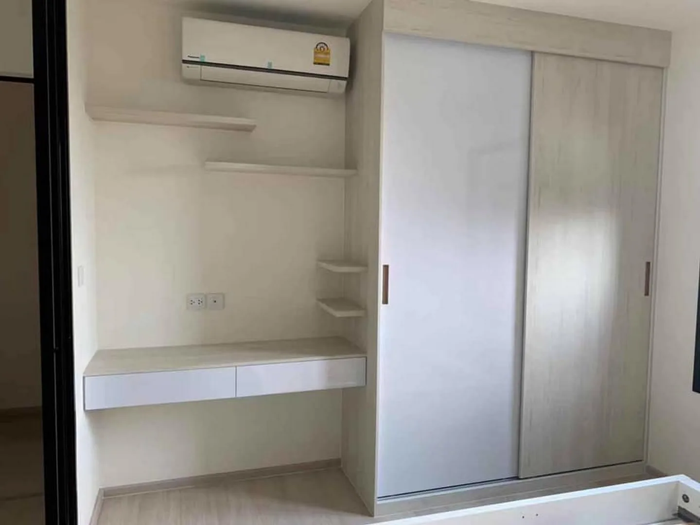 Property photos for Life Asoke