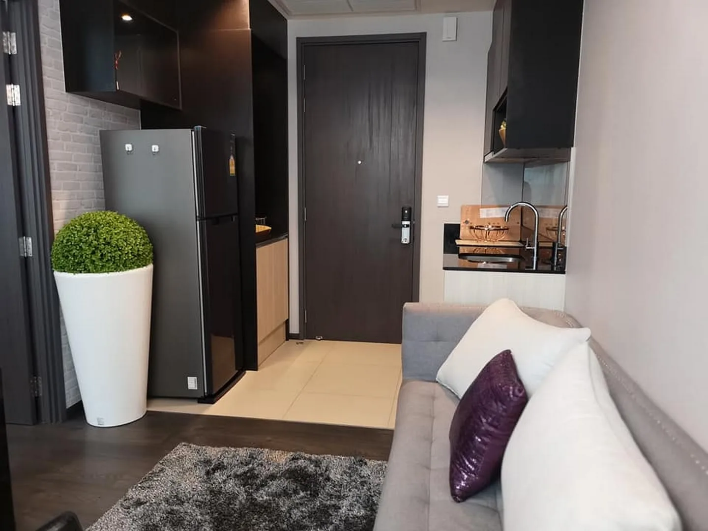 Property photos for Edge Sukhumvit 23