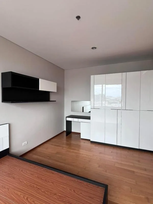 Property photos for Villa Sathorn