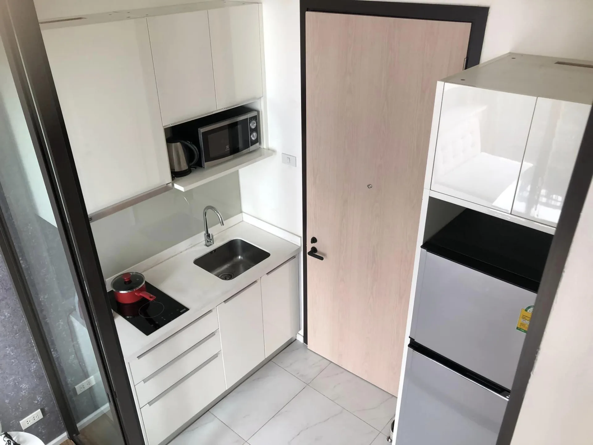 Property photos for Chewathai Residence Asoke