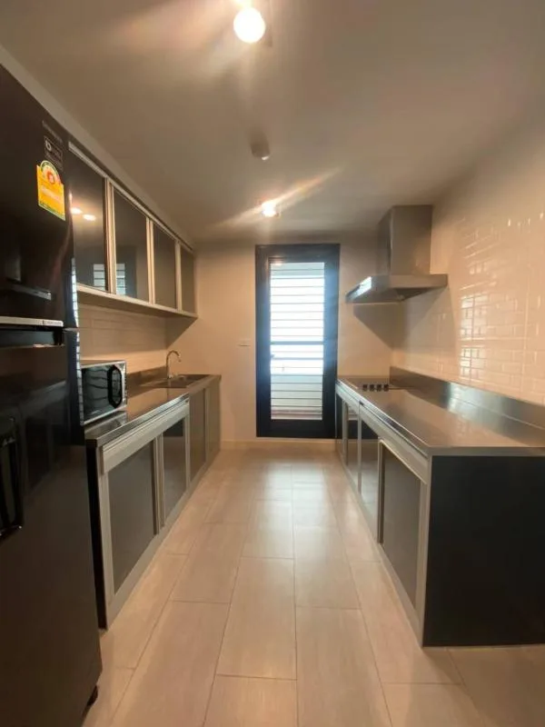 Property photos for Lily House