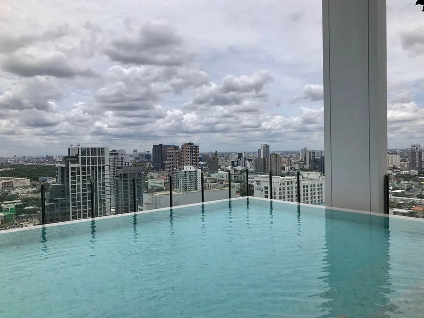 Property photos for The Reserve Phahol - Pradipat