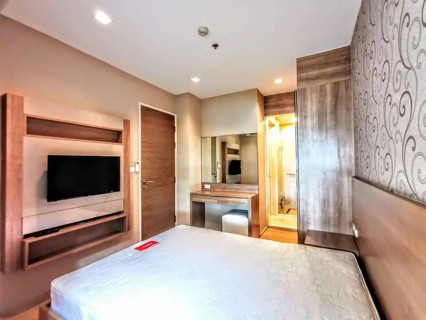 Property photos for Rhythm Sukhumvit 50