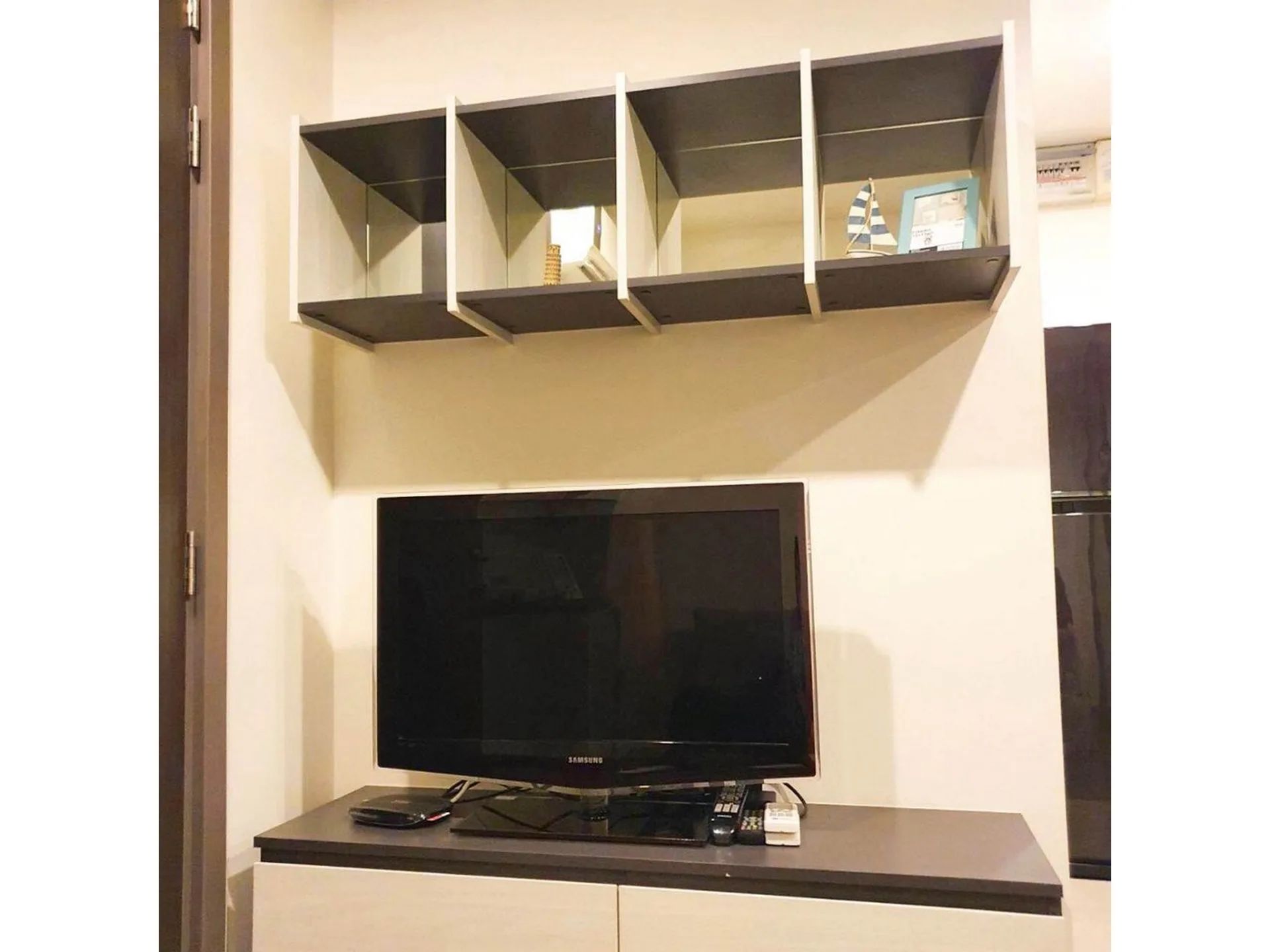 Property photos for The Base Park East Sukhumvit 77