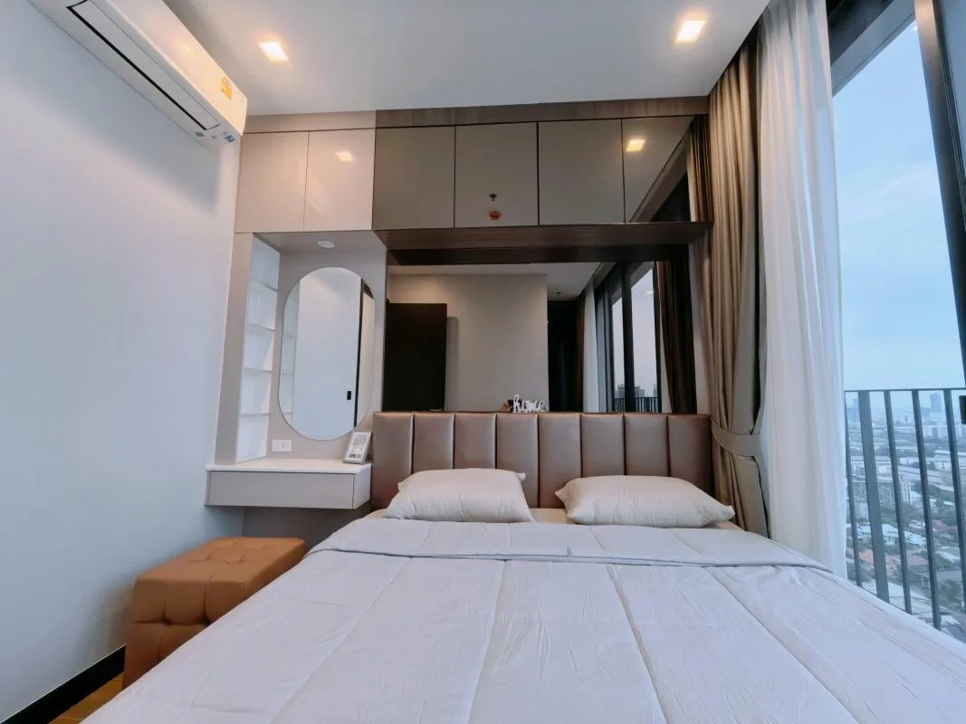 Property photos for Noble Around Ari