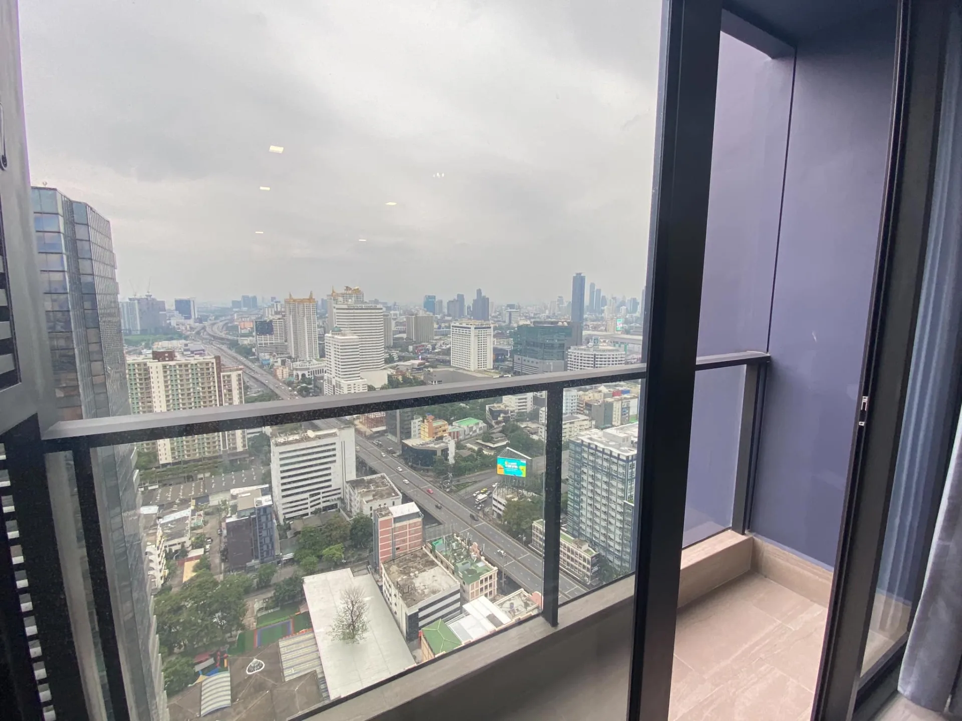 Property photos for One 9 Five Asoke - Rama 9