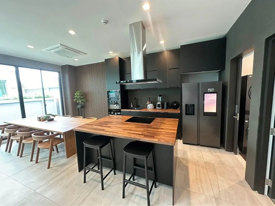 Property photos for The Gentry Rama 9