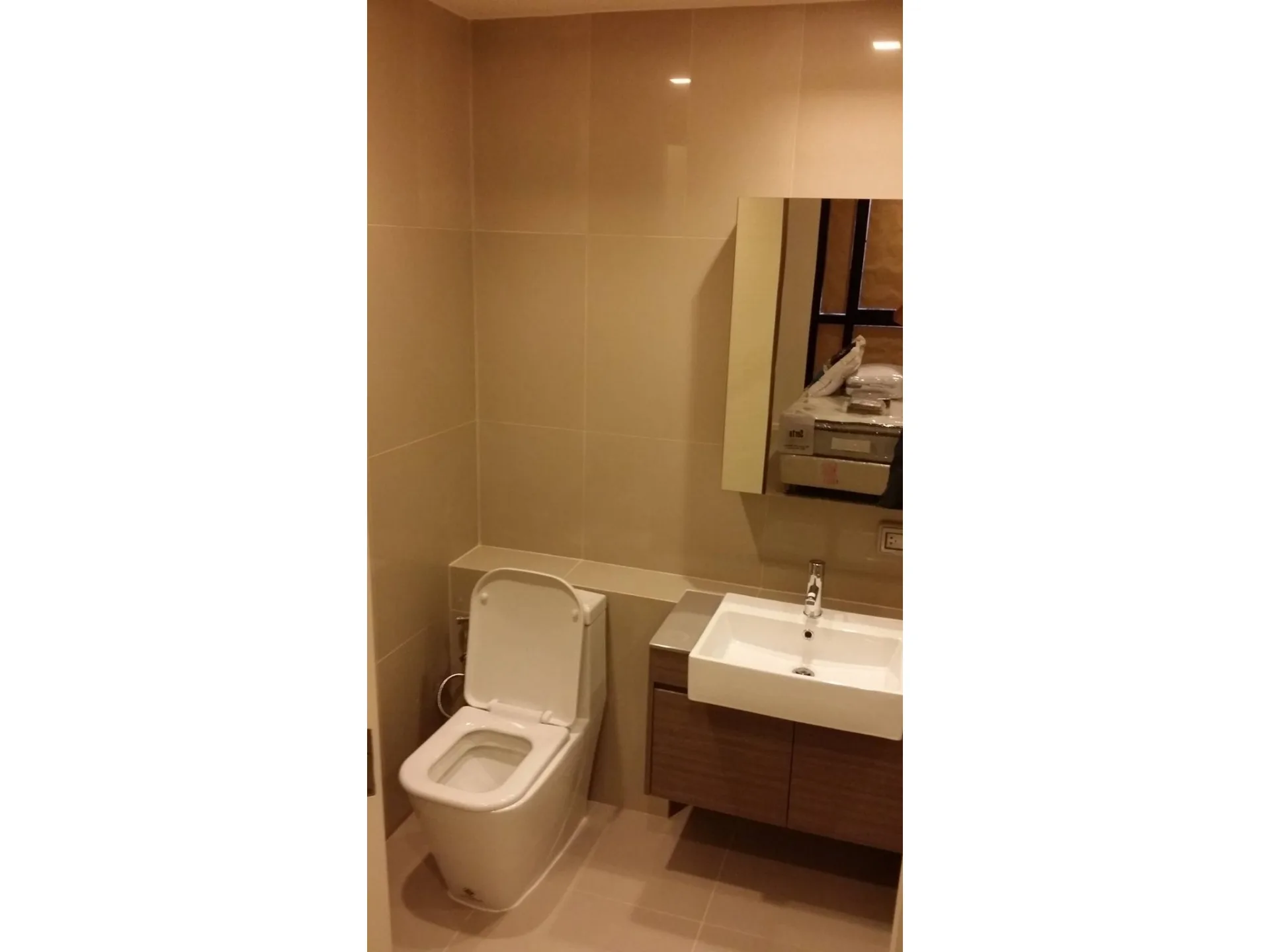 Property photos for Quinn Condo Ratchada