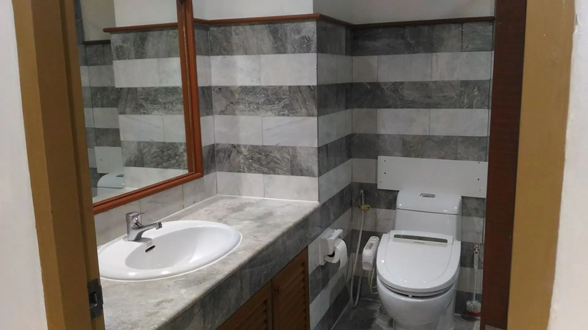 Property photos for Silom Suite