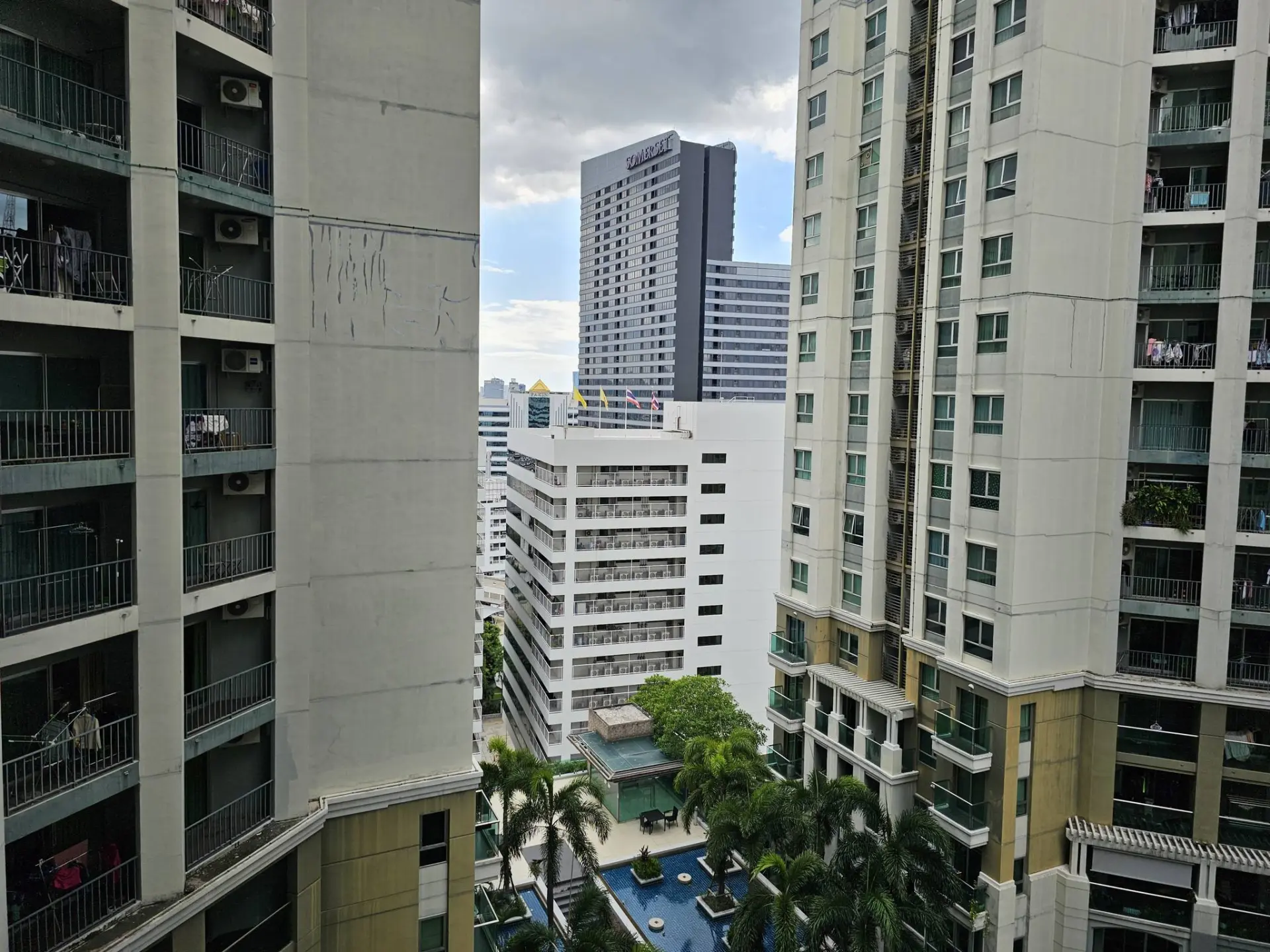 Property photos for Belle Grand Rama 9