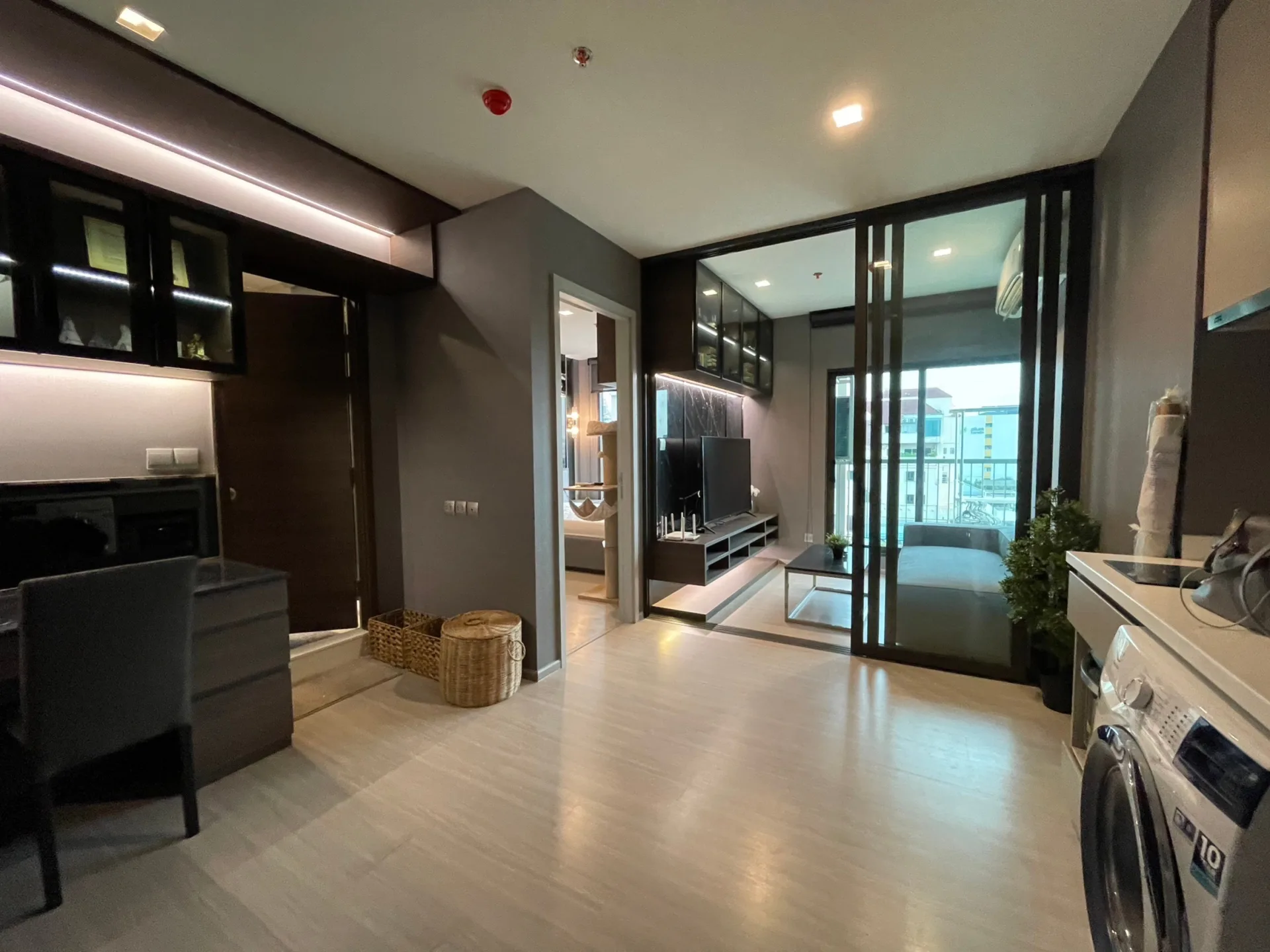 Property photos for Life Sukhumvit 62