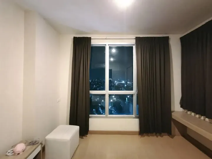 Property photos for Life Ratchadapisek