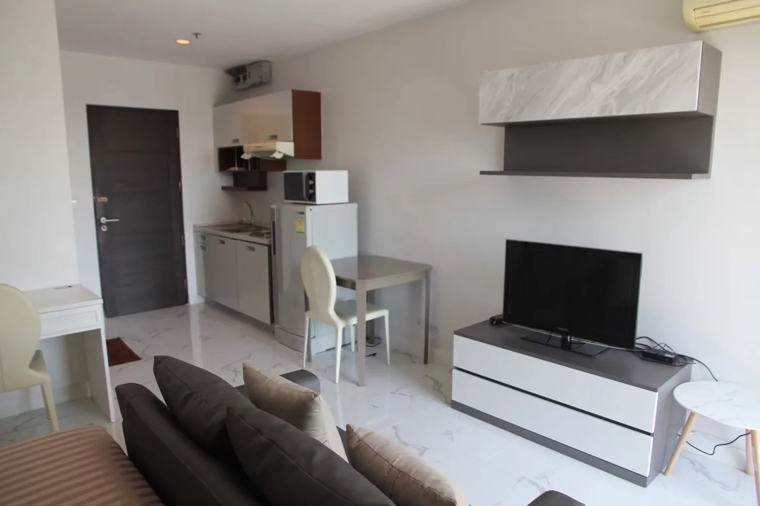 Property photos for The Light Ladprao