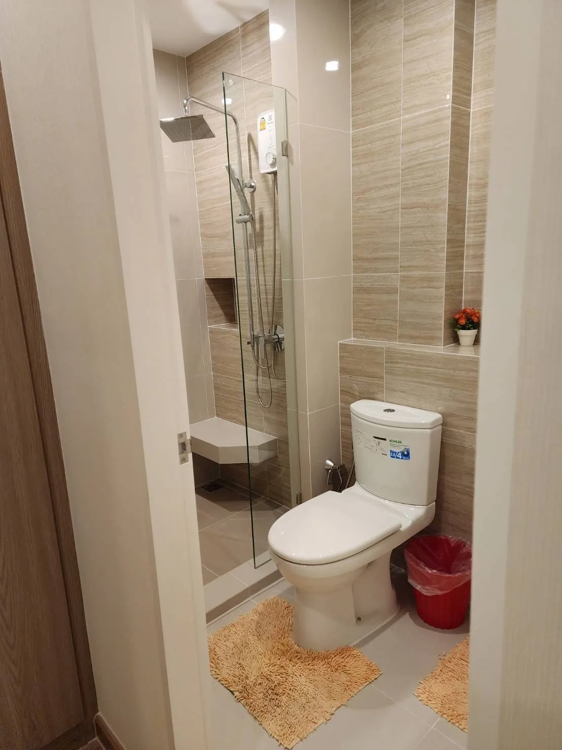 Property photos for Niche Mono Charoen Nakorn