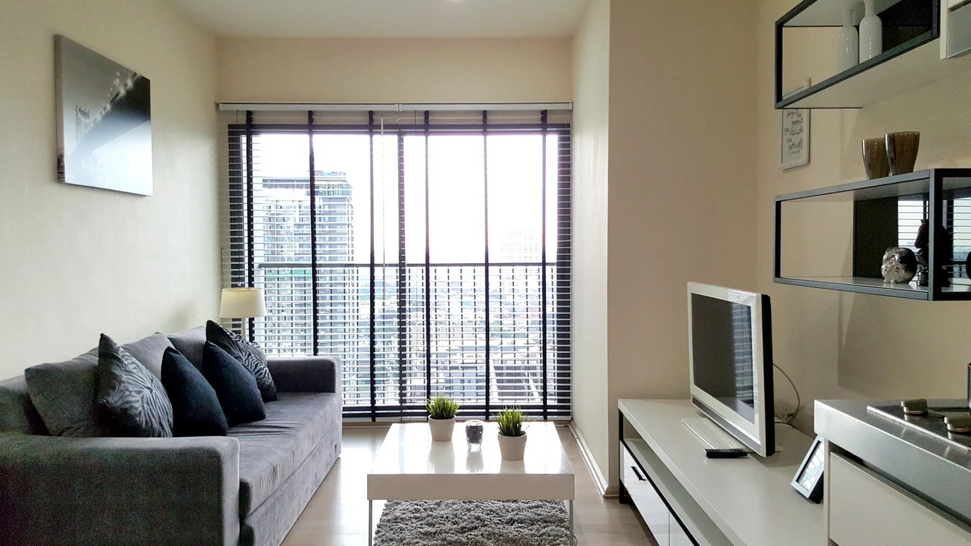 Property photos for Noble Remix