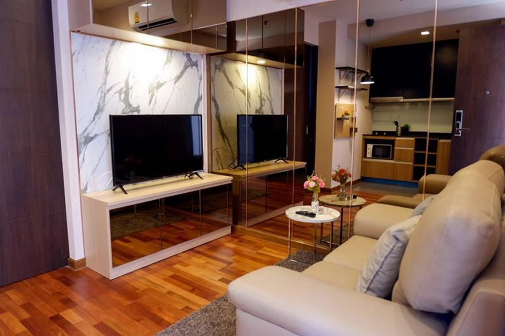 Property photos for Wish Signature  Midtown Siam