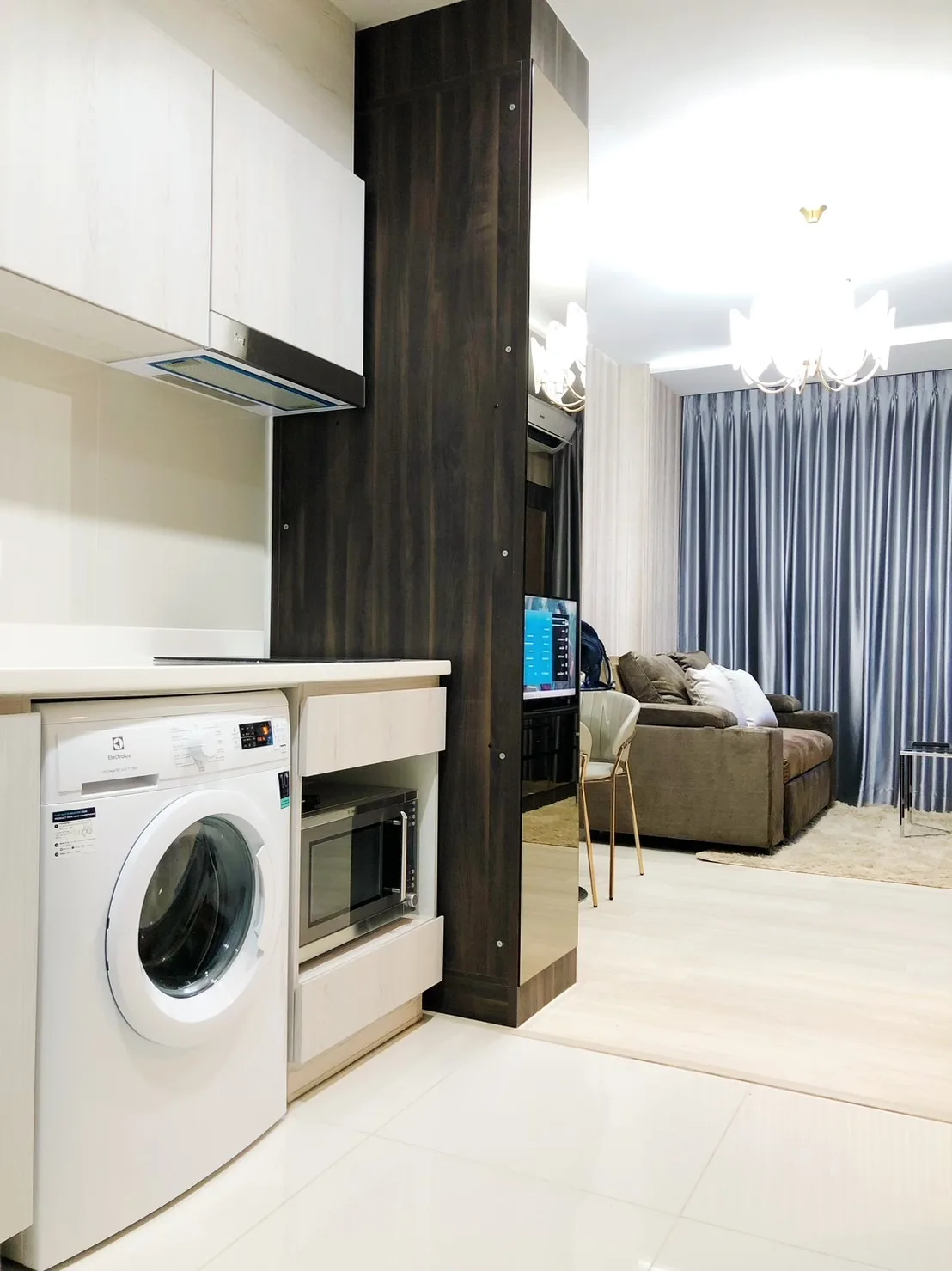 Property photos for Life One Wireless