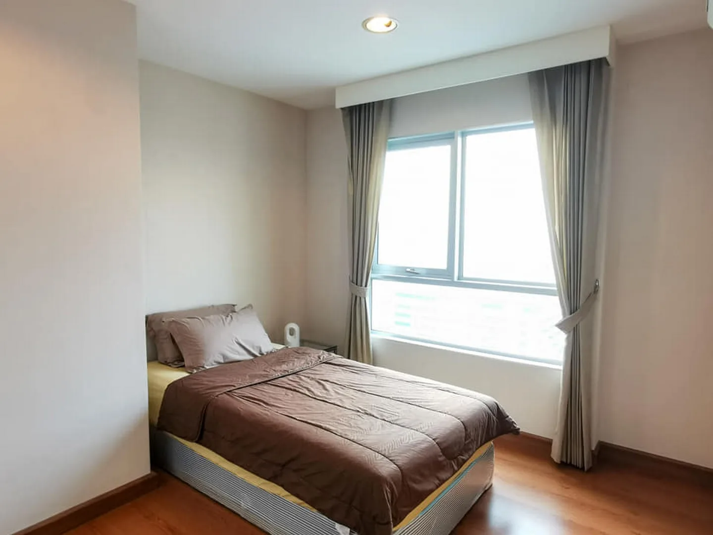 Property photos for Belle Grand Rama 9