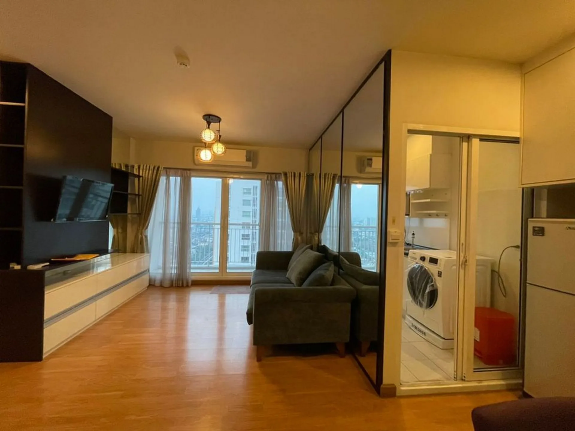 Property photos for The Parkland Grand Taksin