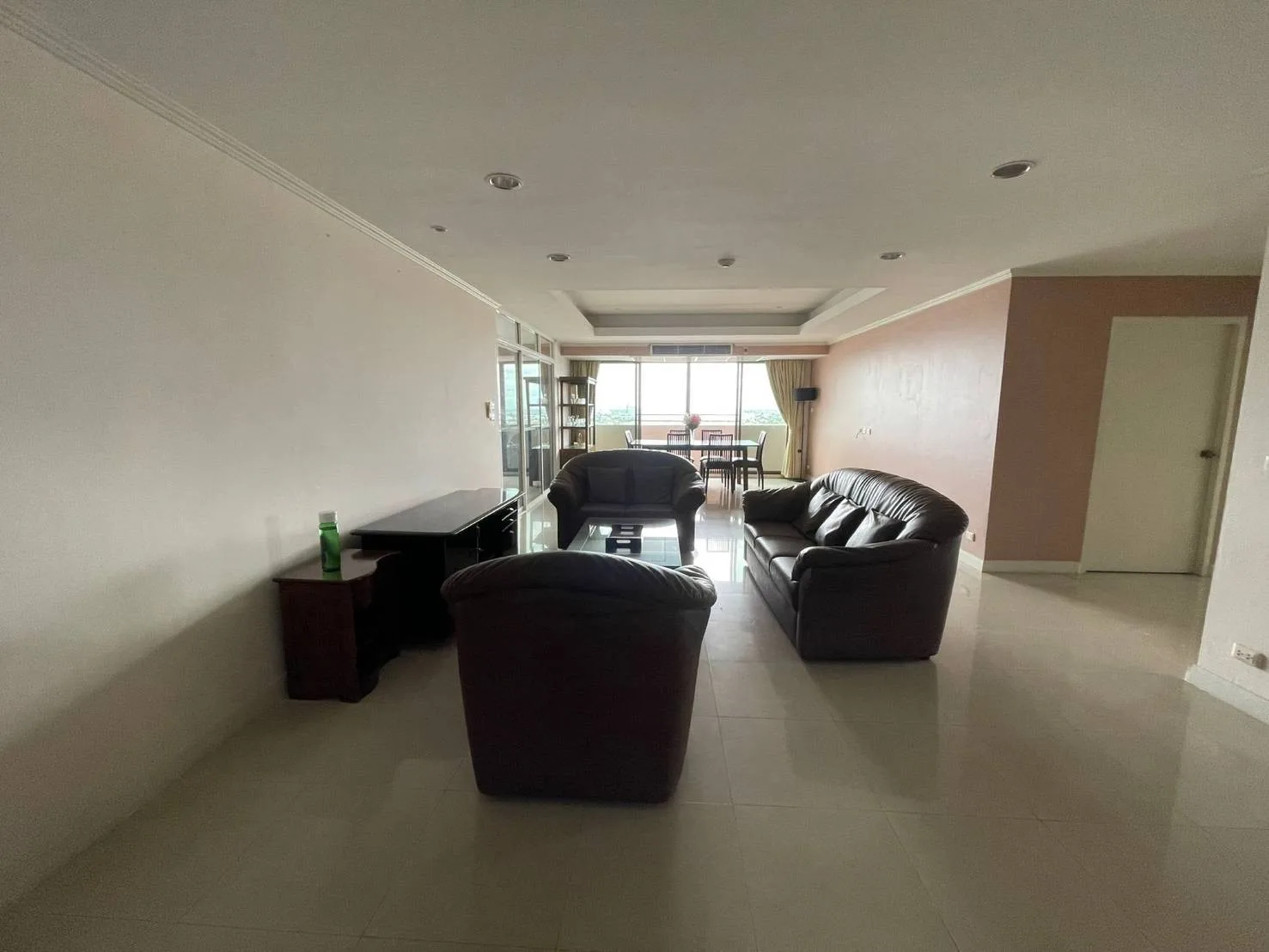 Property photos for Empire House