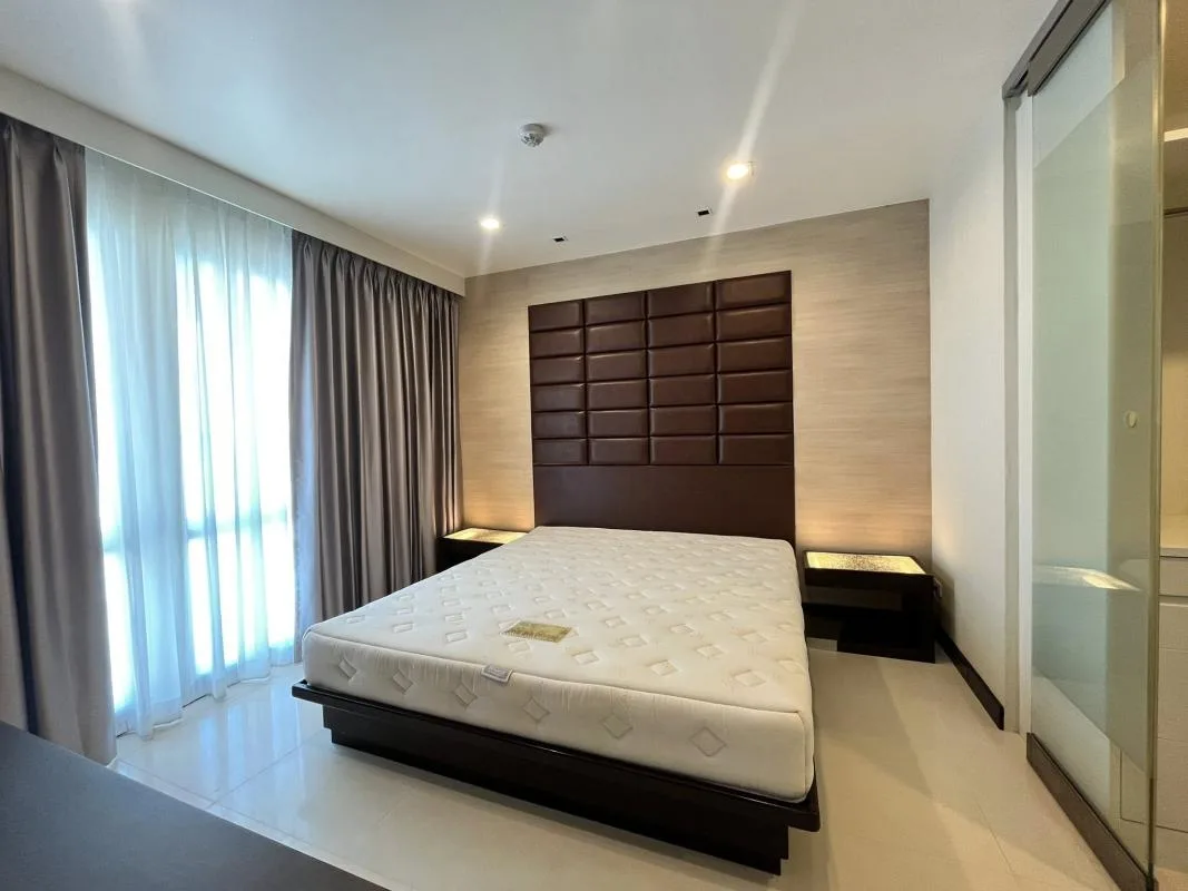 Property photos for The Bangkok Narathiwas Ratchanakarint