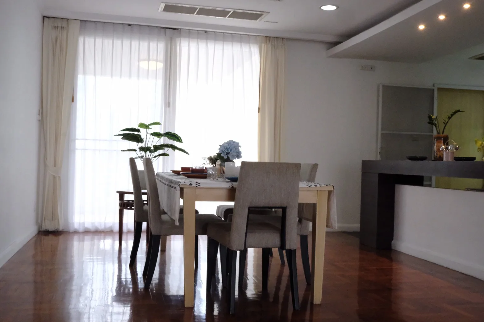 Property photos for SanguanSap Mansion