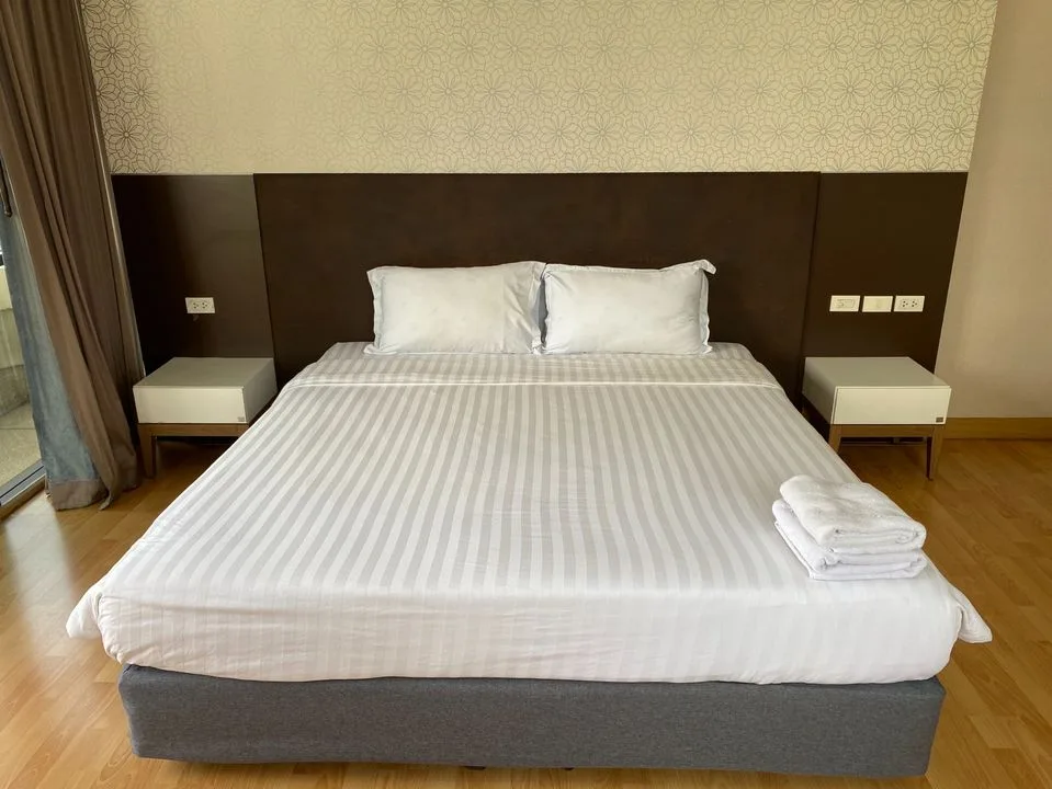 Property photos for Nantiruj Tower