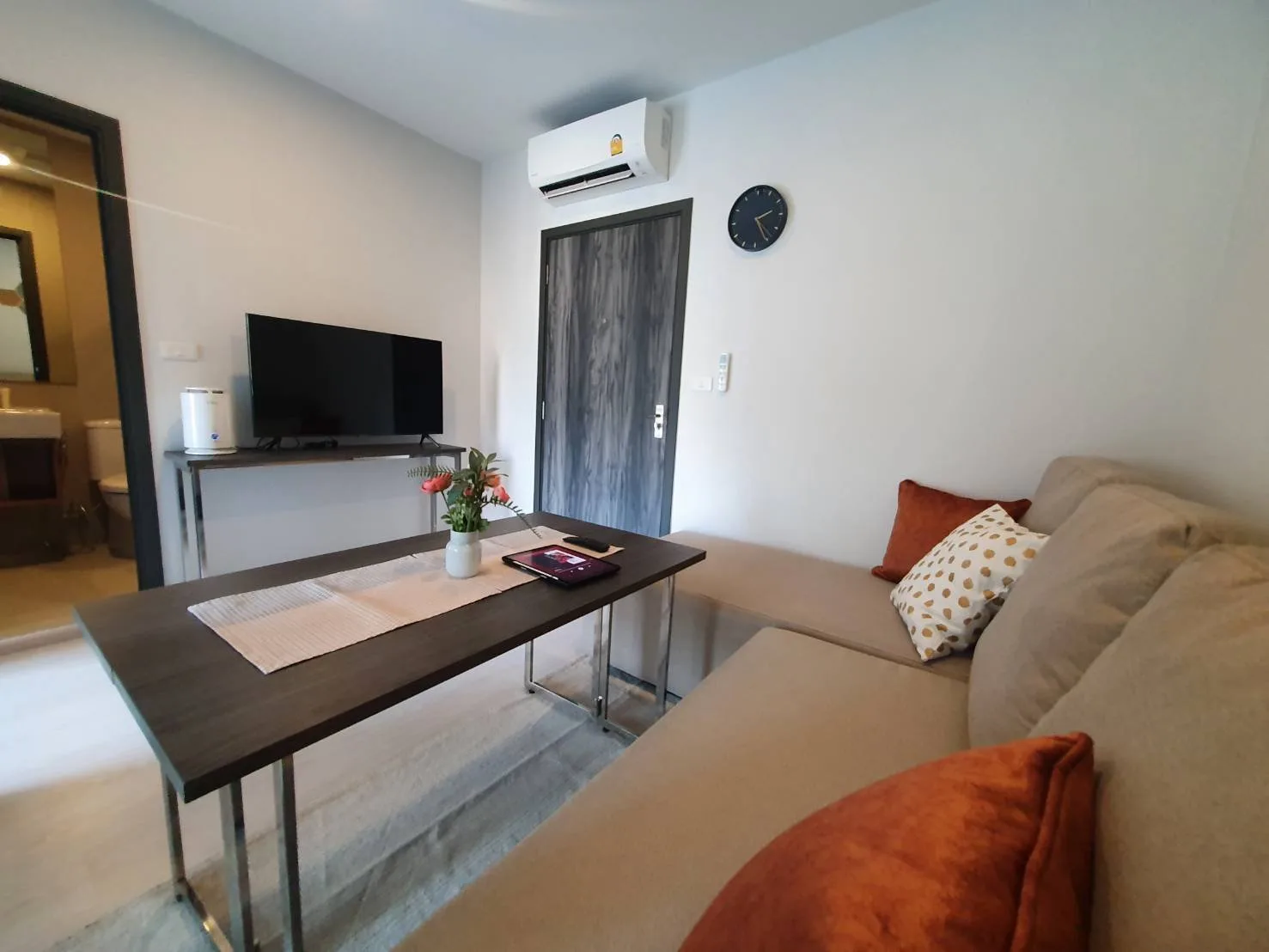 Property photos for Elio Del Nest Udomsuk