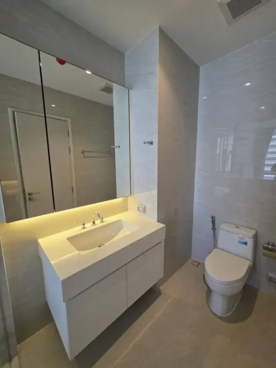 Property photos for Muniq Langsuan
