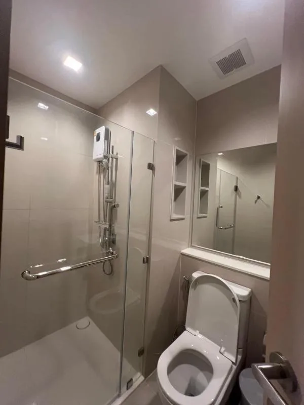 Property photos for Life Sathorn Sierra