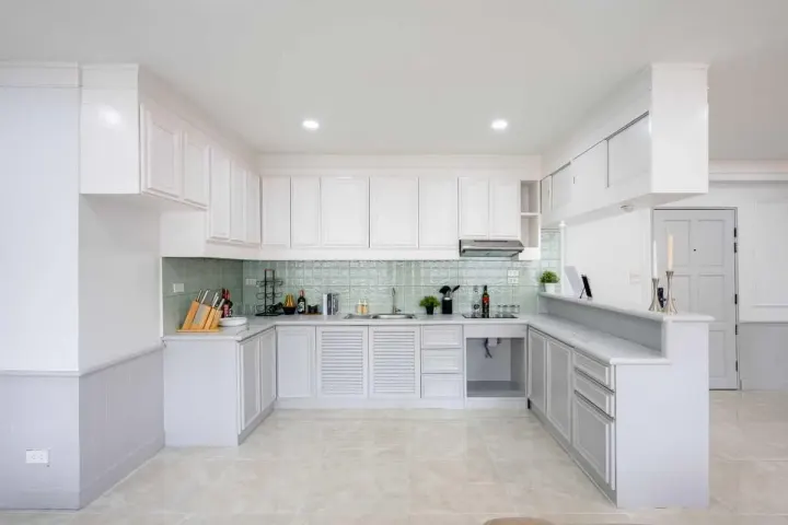 Property photos for Saranjai Mansion