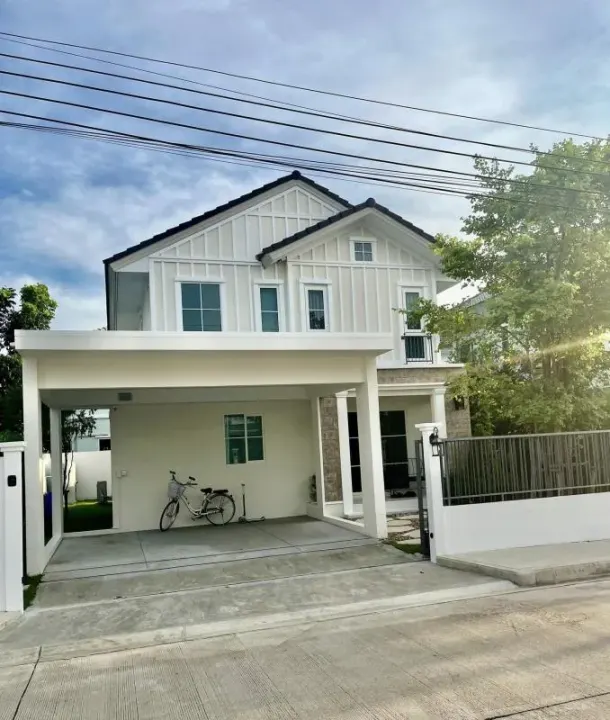 Property photos for Villaggio Srinakarin-bangna