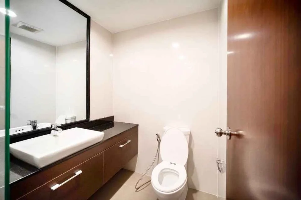 Property photos for THE LINE Phahonyothin Park