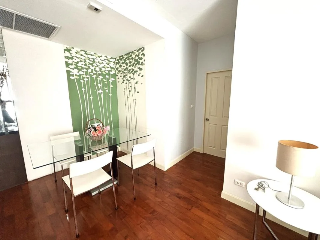 Property photos for Siri Residence