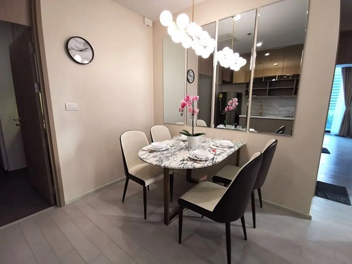 Property photos for Noble Ploenchit