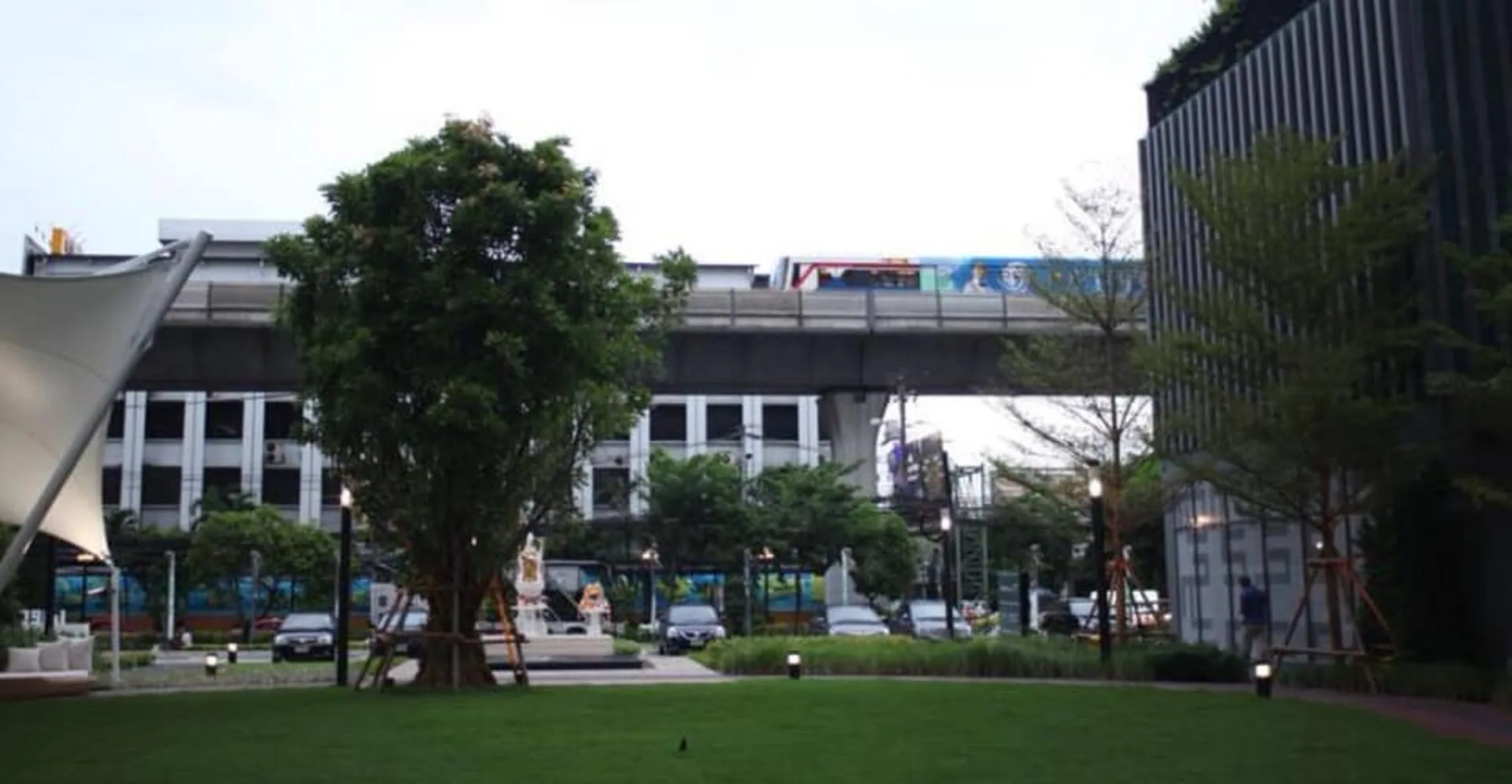 Property photos for Ideo Mobi Sukhumvit 81