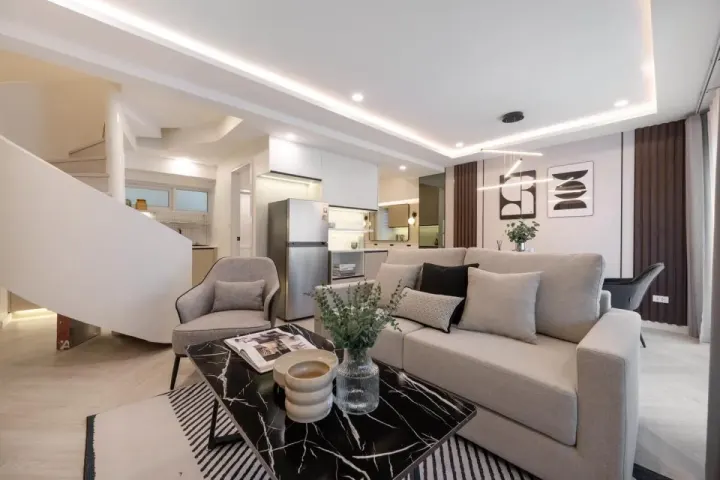 Property photos for Thonglor Tower