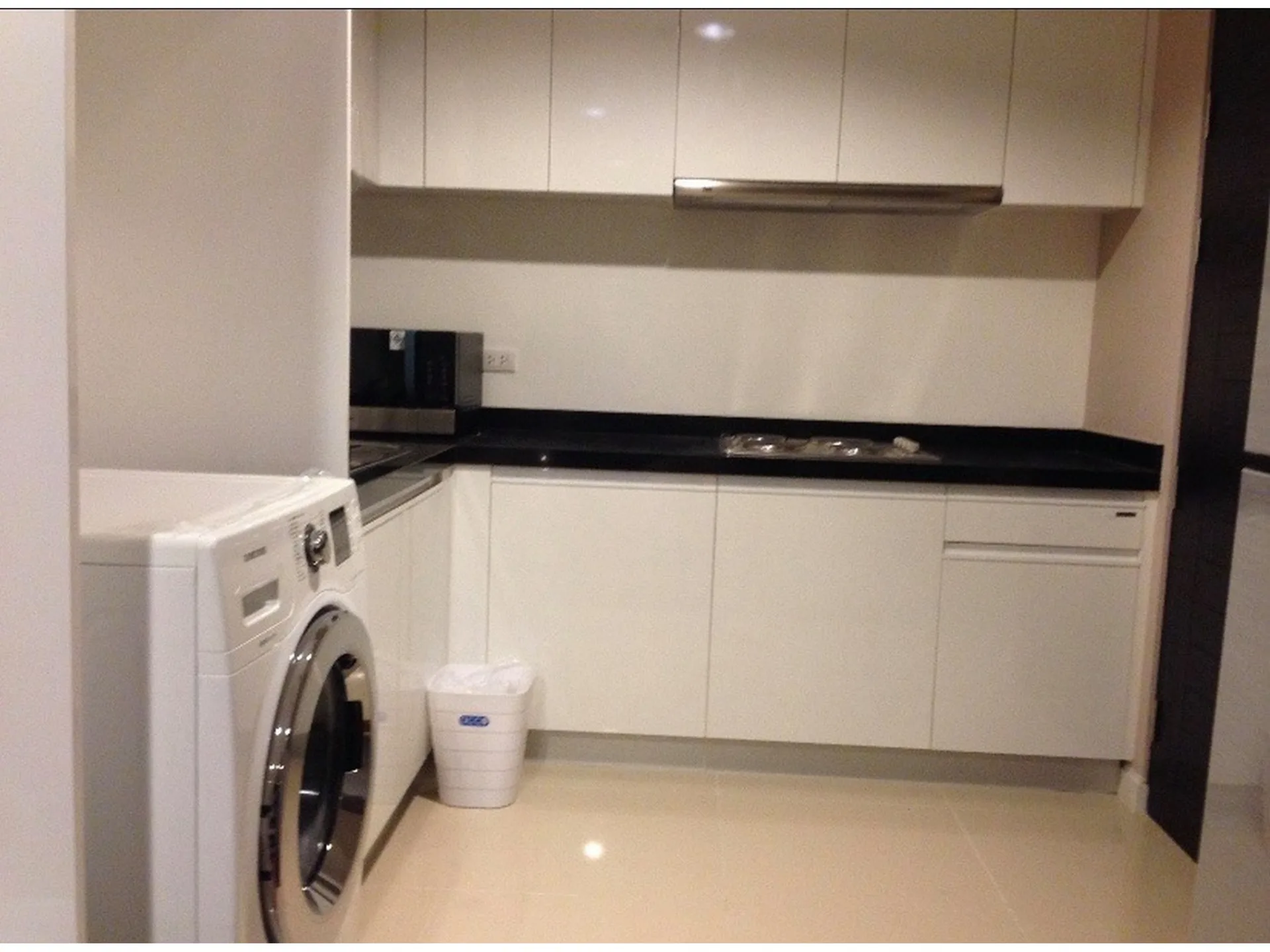 Property photos for Belle Grand Rama 9