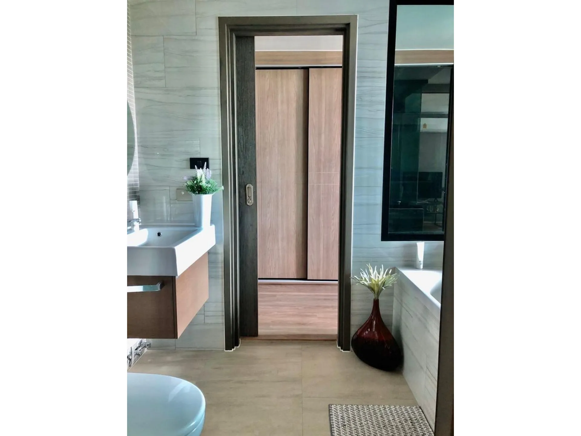 Property photos for The Teak Sukhumvit 39