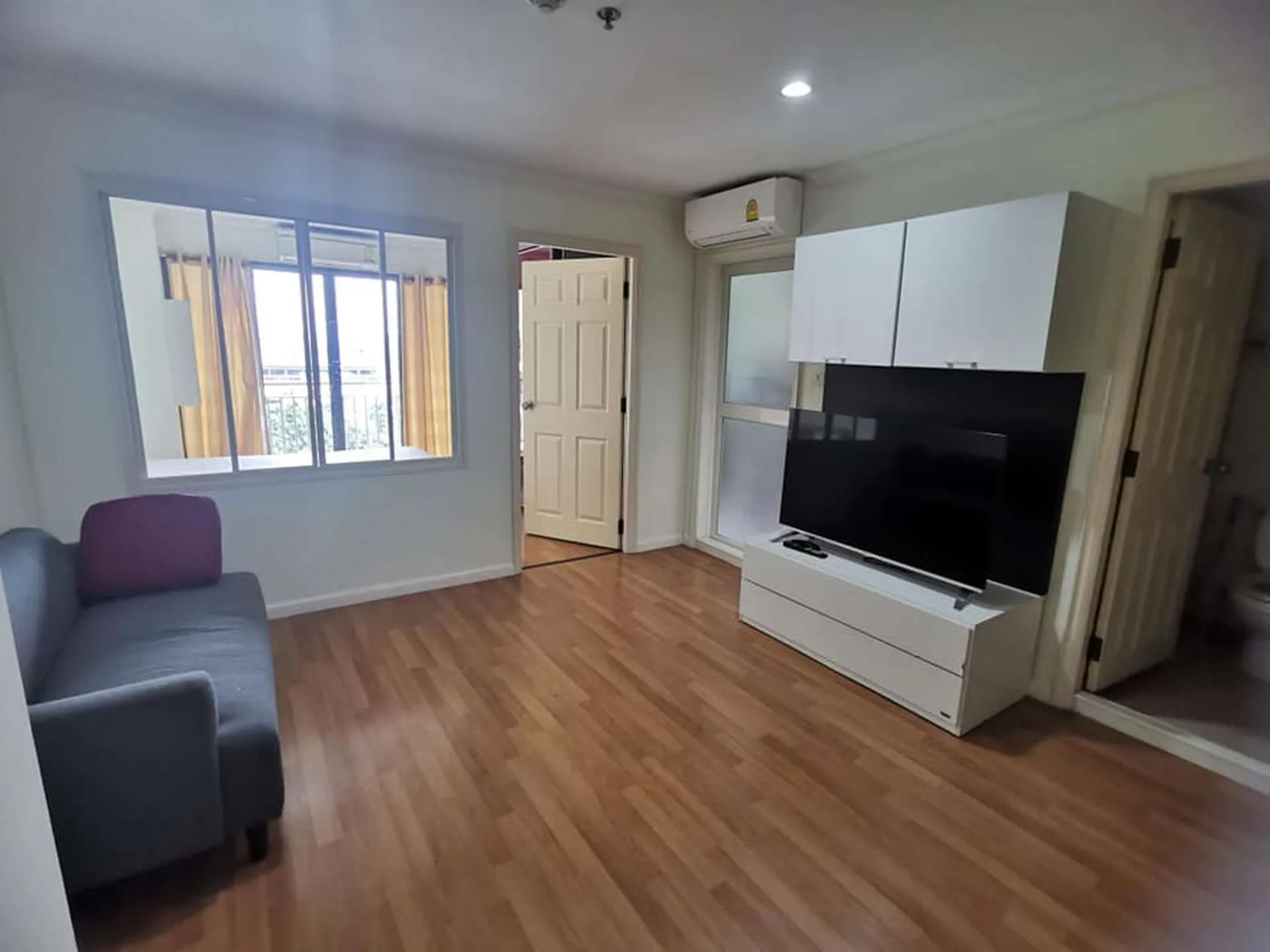 Property photos for Lumpini Place Narathiwas - Chaopraya