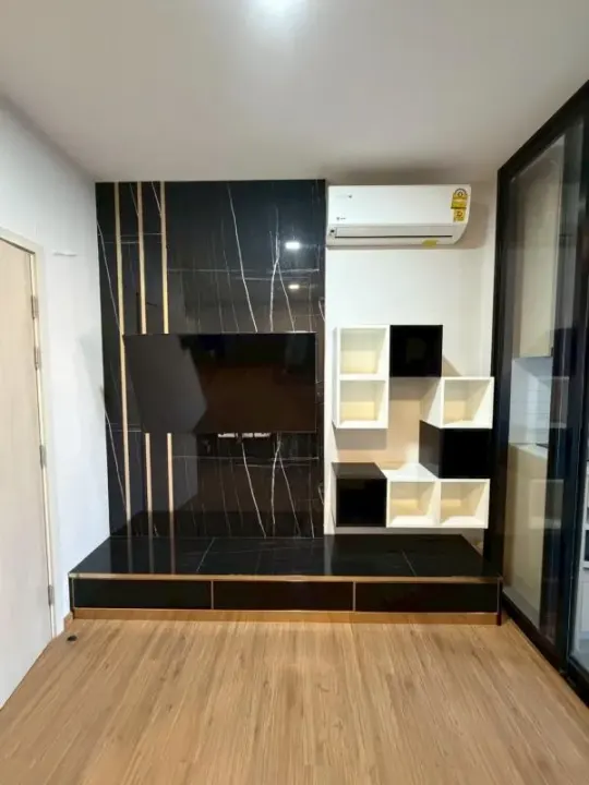 Property photos for Metris Rama 9-ramkhamhaeng