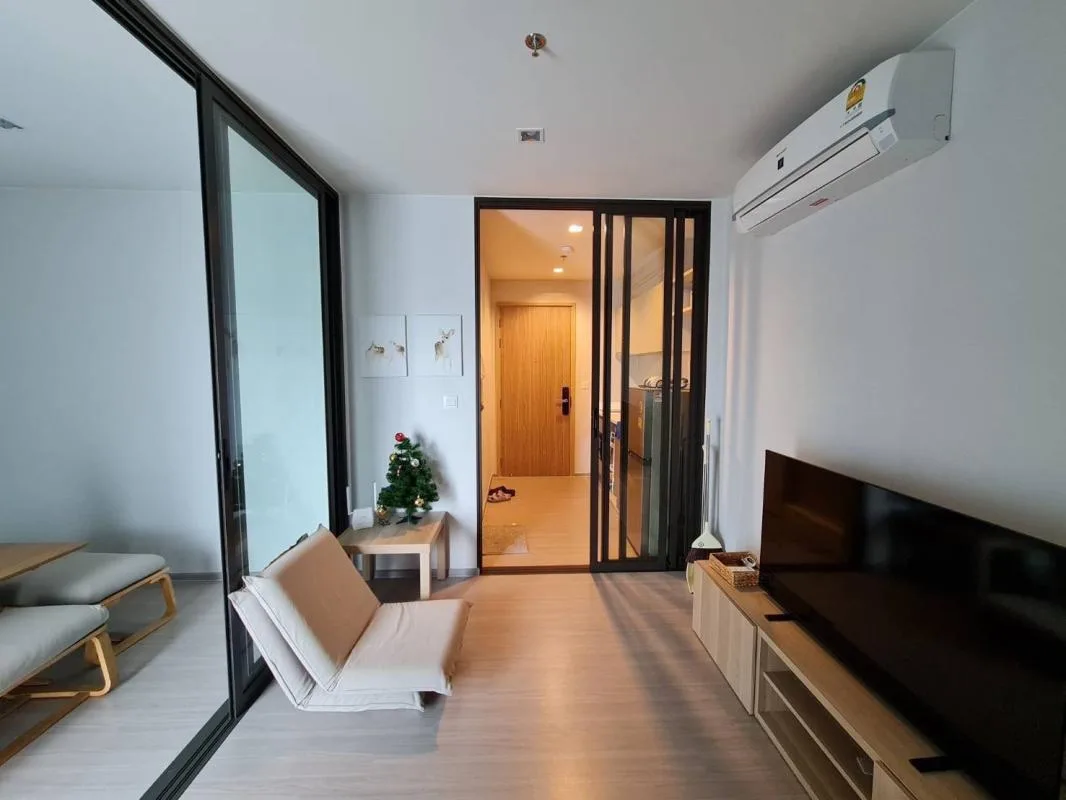 Property photos for Life Sathorn Sierra