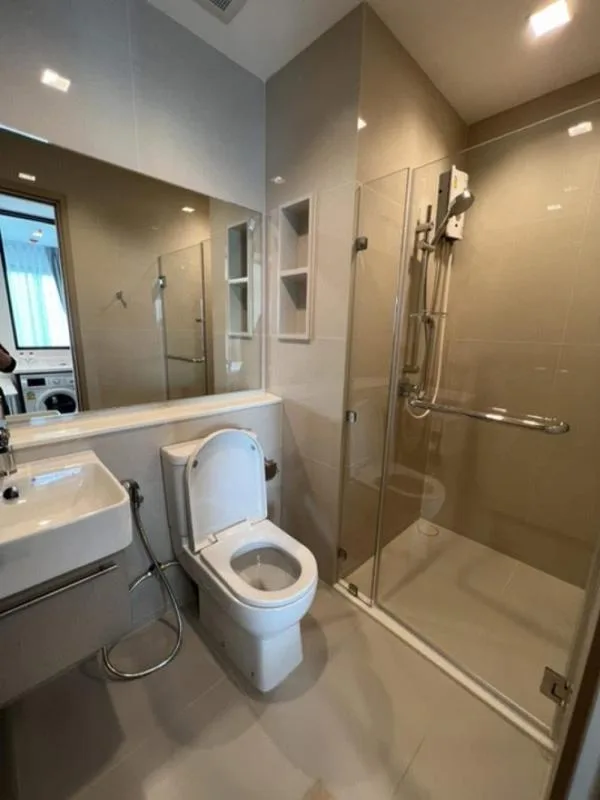 Property photos for Life Sathorn Sierra