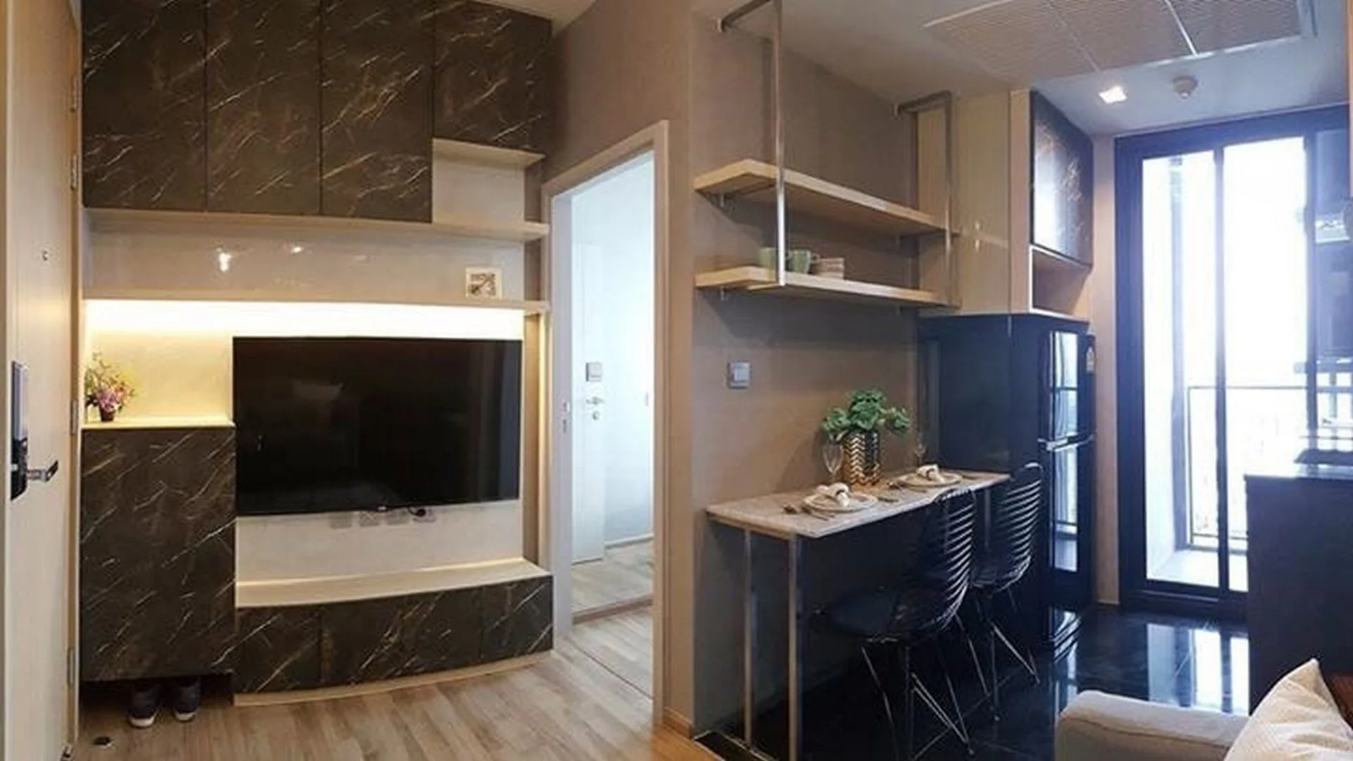 Property photos for THE LINE Jatujak - Mochit