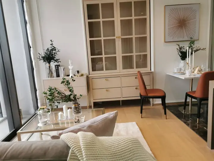 Property photos for 28 Chidlom