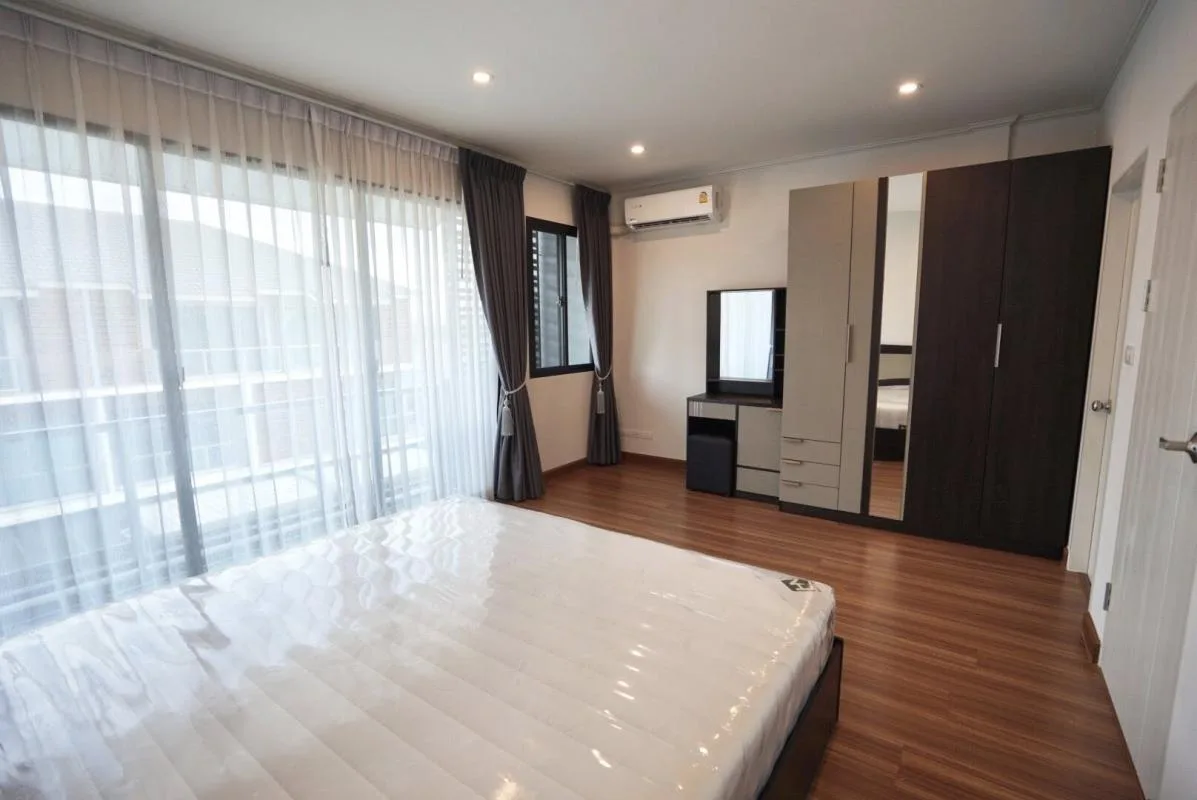 Property photos for Supalai Essence Ladprao