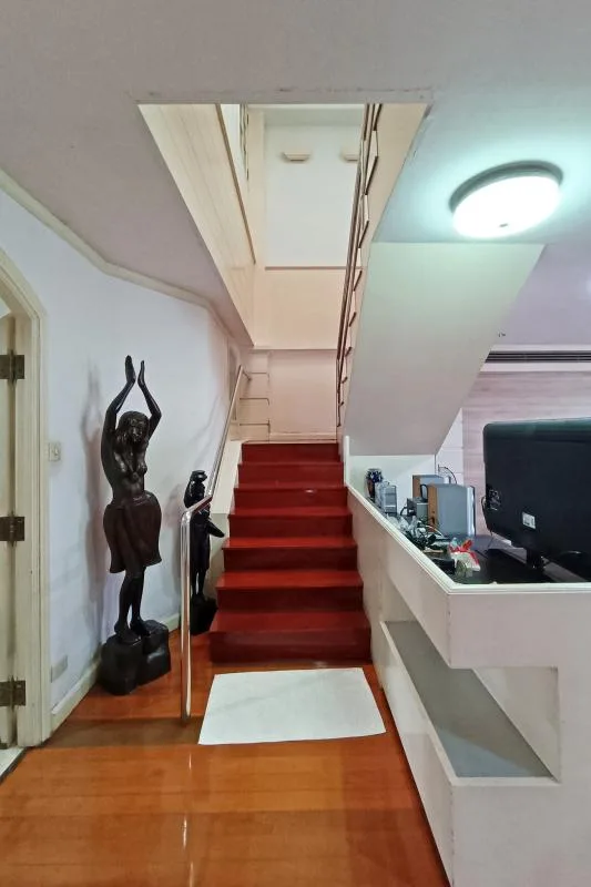 Property photos for Premier Condominium