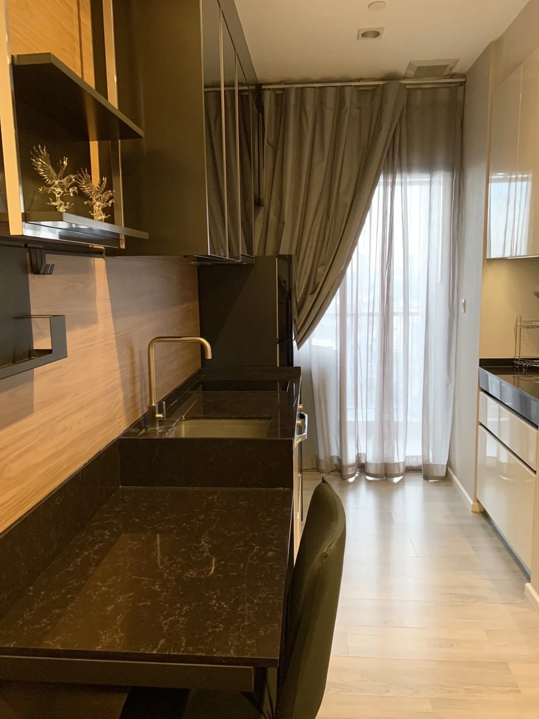 Property photos for The Room Sathorn - St.Louis