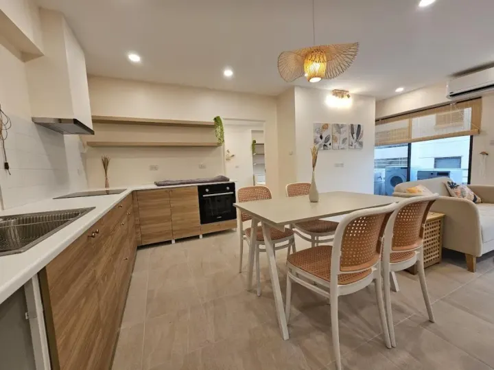 Property photos for Saranjai Mansion