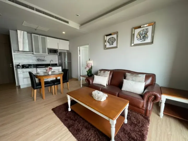 Property photos for Noble Refine